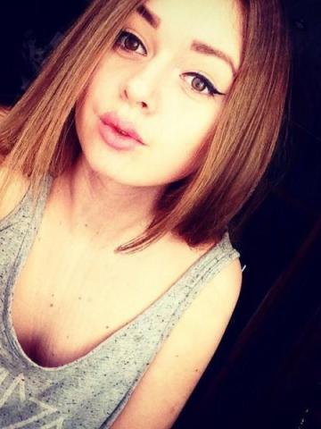 Флора Горячая Компаньонка фото 2